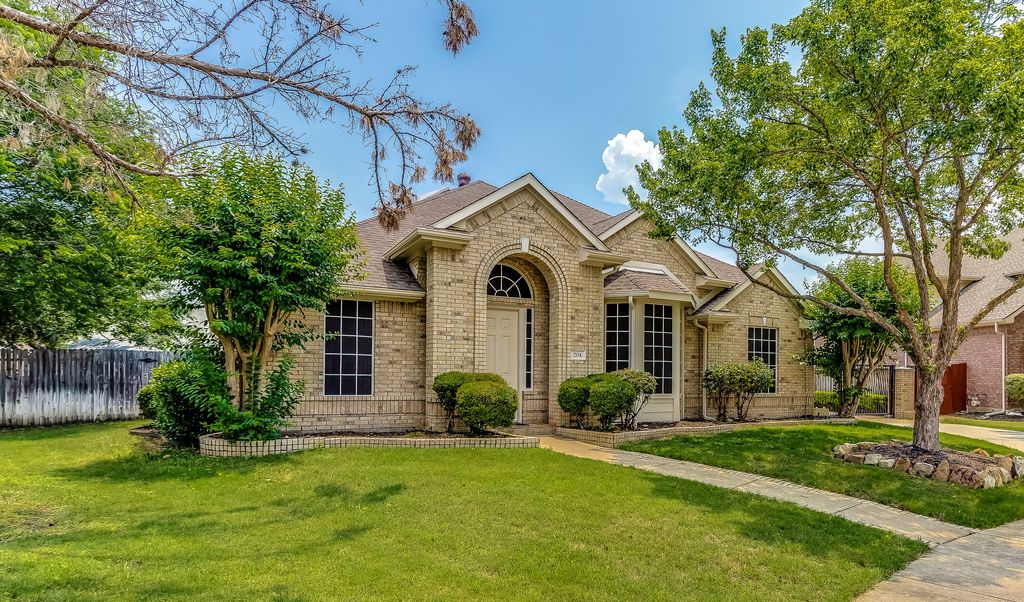 204 Forest Lane, Murphy, TX 75094