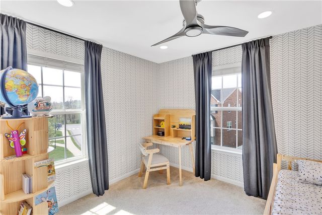 610 Shelley Ln, Pine Twp, PA 15090