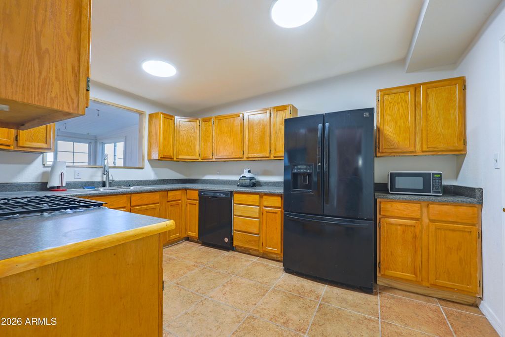 Image 13 of property listing at 209 ELGIN Street, Huachuca City, AZ 85616