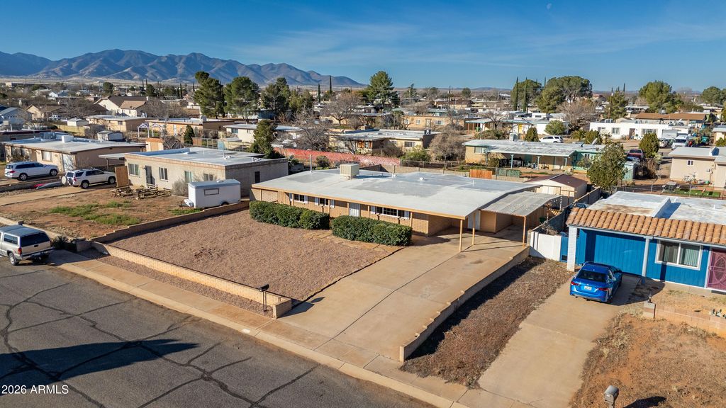 Image 31 of property listing at 209 ELGIN Street, Huachuca City, AZ 85616