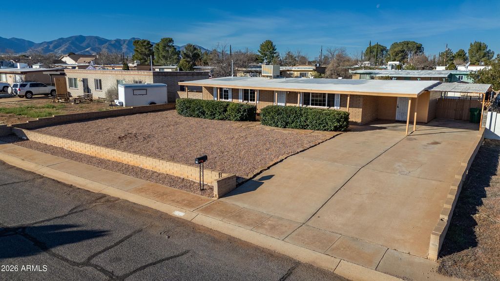 Image 32 of property listing at 209 ELGIN Street, Huachuca City, AZ 85616