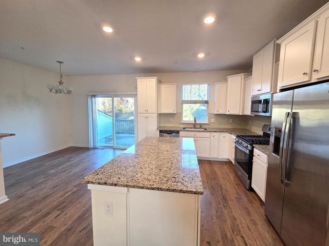 1808 BOULDER DR, Downingtown, PA 19335