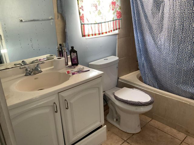 6099 Farmers Place, Lake Worth, FL 33463