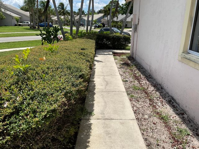 6099 Farmers Place, Lake Worth, FL 33463