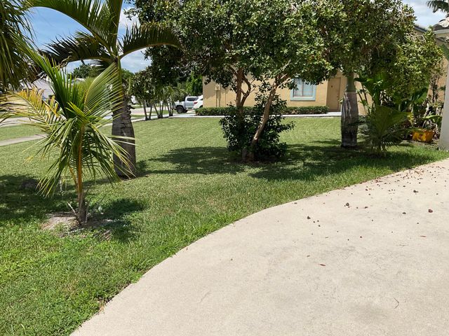 6099 Farmers Place, Lake Worth, FL 33463