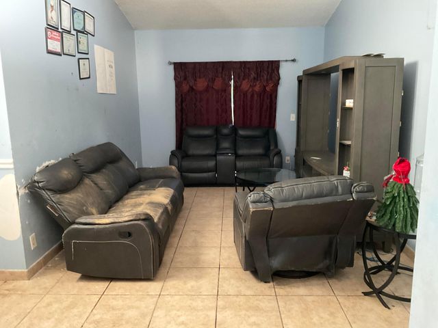 6099 Farmers Place, Lake Worth, FL 33463