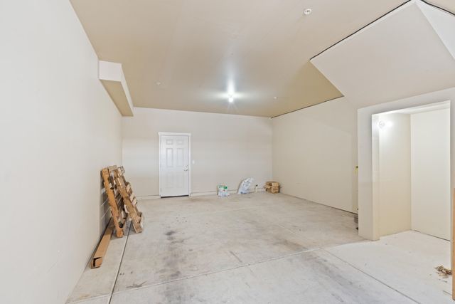 241 Cherry Bark Lane, Medford, OR 97501