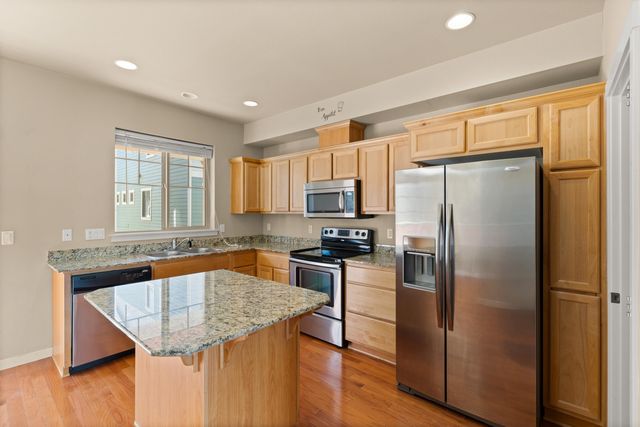 241 Cherry Bark Lane, Medford, OR 97501