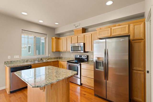 241 Cherry Bark Lane, Medford, OR 97501