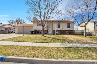 1057 N 700 W, Clinton, UT 84015