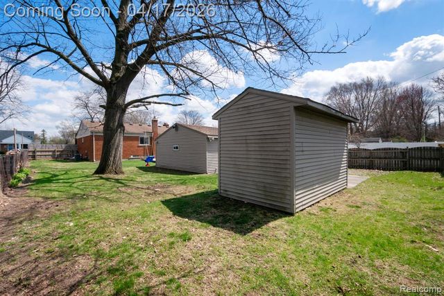 9913 Arcola Street, Livonia, MI 48150