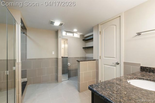 9913 Arcola Street, Livonia, MI 48150