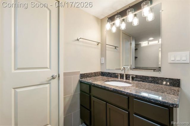 9913 Arcola Street, Livonia, MI 48150