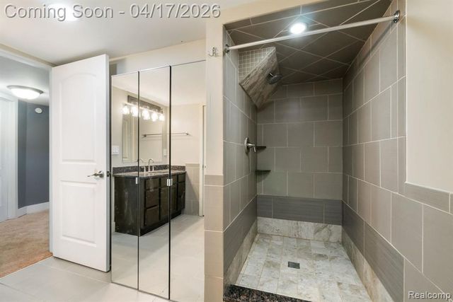 9913 Arcola Street, Livonia, MI 48150