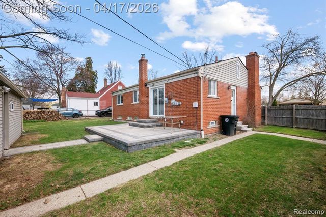 9913 Arcola Street, Livonia, MI 48150