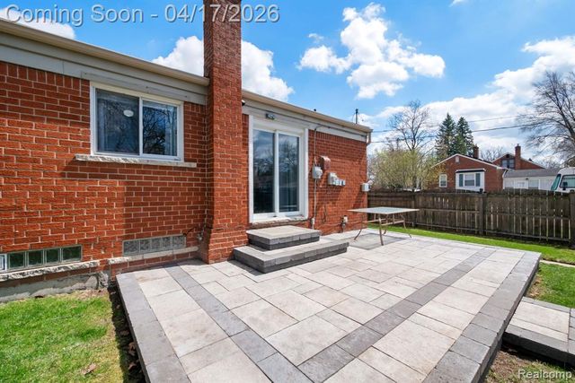 9913 Arcola Street, Livonia, MI 48150