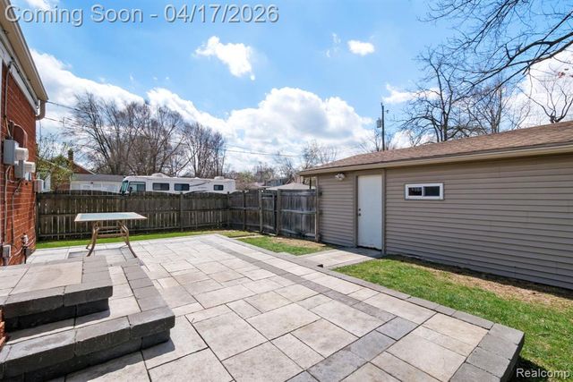 9913 Arcola Street, Livonia, MI 48150