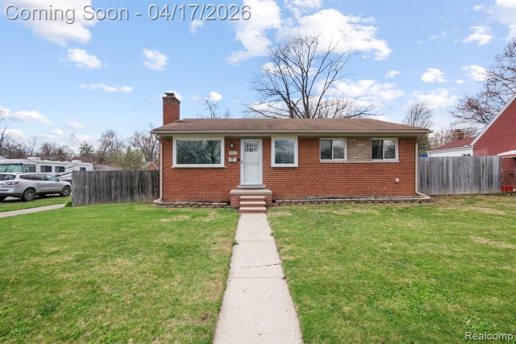 9913 Arcola Street, Livonia, MI 48150