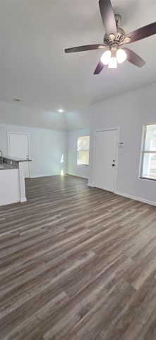 4431 Stassen Street, Houston, TX 77051