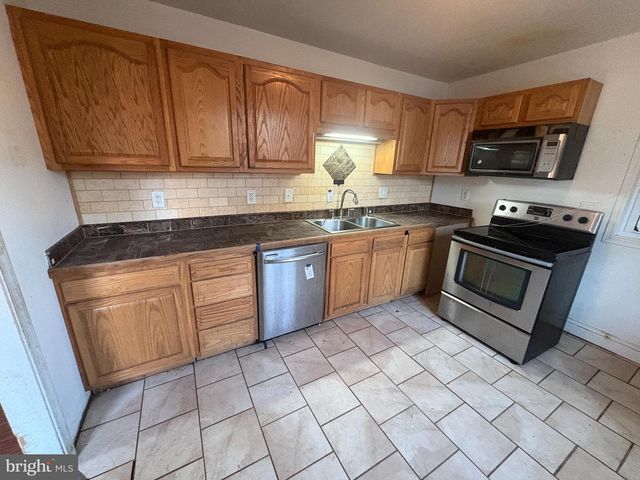 204 DARLINGTON AVE, Aberdeen, MD 21001