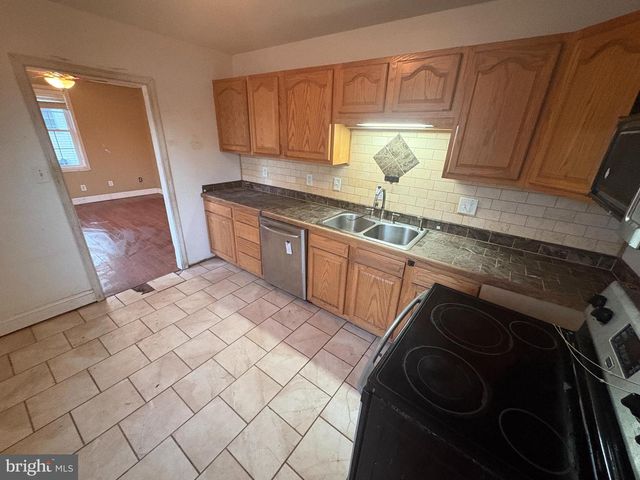 204 DARLINGTON AVE, Aberdeen, MD 21001