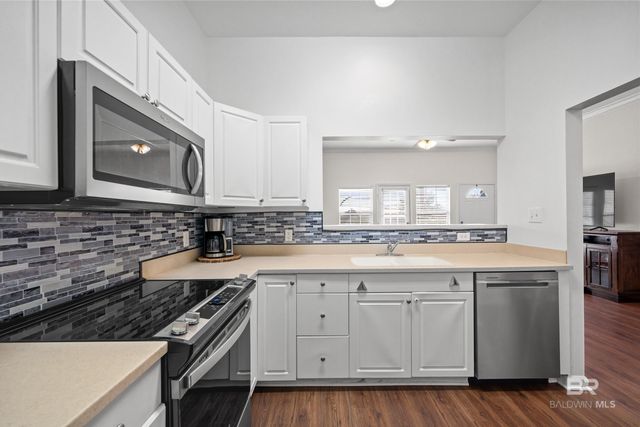 4 Yacht Club Drive 172U, Daphne, AL 36526