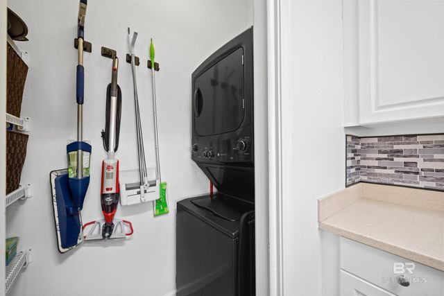 4 Yacht Club Drive 172U, Daphne, AL 36526