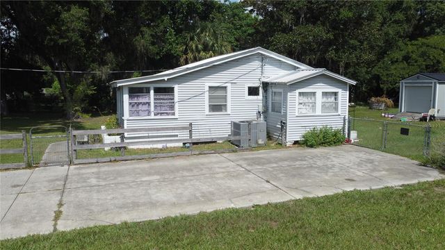 2995 NE 97TH STREET ROAD, Anthony, FL 32617