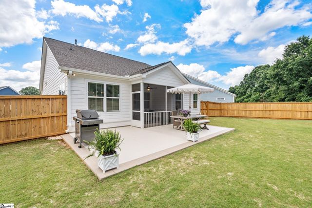 556 Backacre Court, Greer, SC 29651