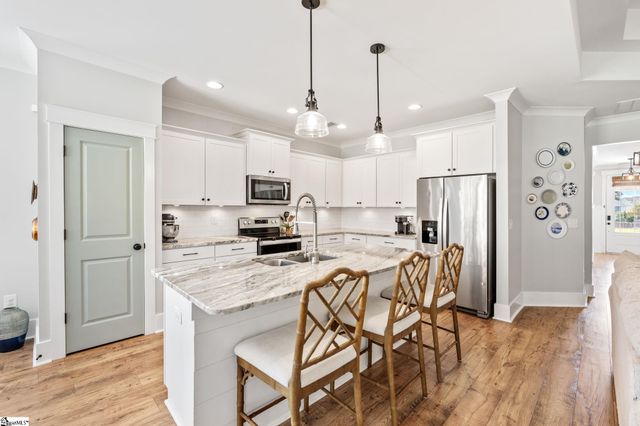 556 Backacre Court, Greer, SC 29651