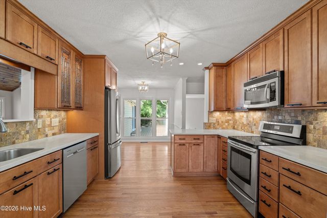 822 Woodland Drive, New Ellenton, SC 29809