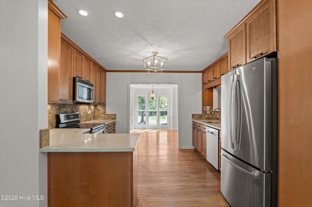 822 Woodland Drive, New Ellenton, SC 29809