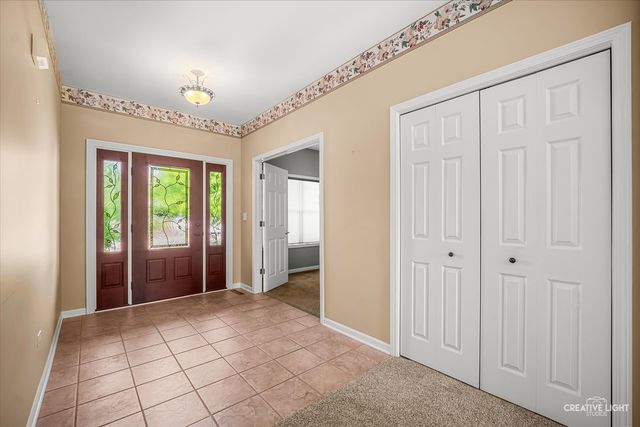 220 Barn Swallow Drive, Woodstock, IL 60098