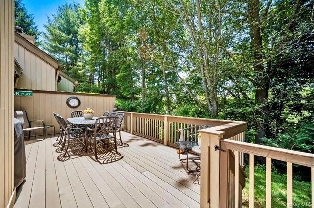 189 Heritage Hills B, Somers, NY 10589