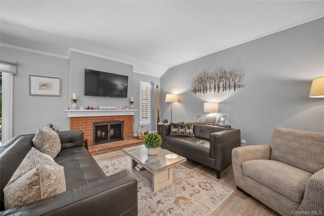189 Heritage Hills B, Somers, NY 10589