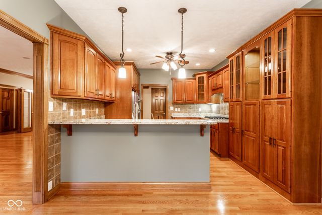 6562 English Oak Lane, Avon, IN 46123