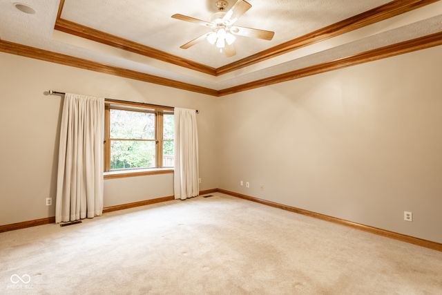 6562 English Oak Lane, Avon, IN 46123