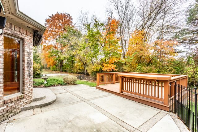 6562 English Oak Lane, Avon, IN 46123