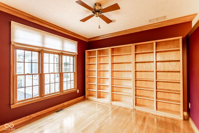 6562 English Oak Lane, Avon, IN 46123