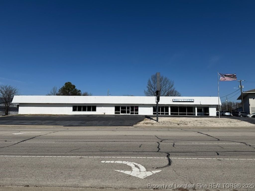 3618 Sycamore Dairy Road, Fayetteville, NC 28303