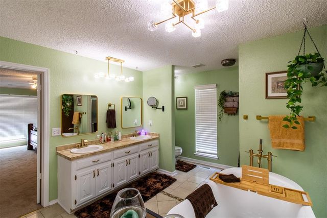 228 N Tunbridge Road, Oklahoma City, OK 73130