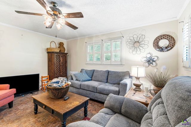 732 Valley Trail, Macon, GA 31204