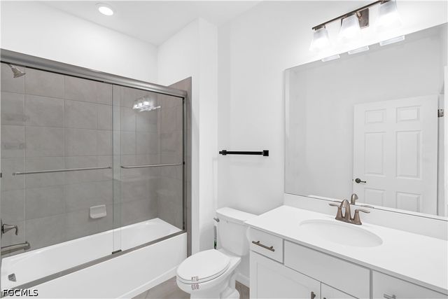 12061 Santaluz DR 201, Fort Myers, FL 33913