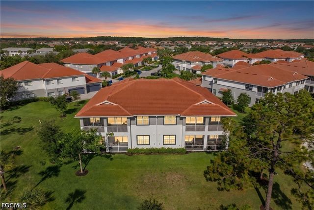 12061 Santaluz DR 201, Fort Myers, FL 33913