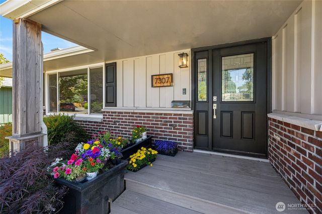 7307 S Alaska Street, Tacoma, WA 98408