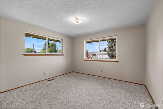 7307 S Alaska Street, Tacoma, WA 98408