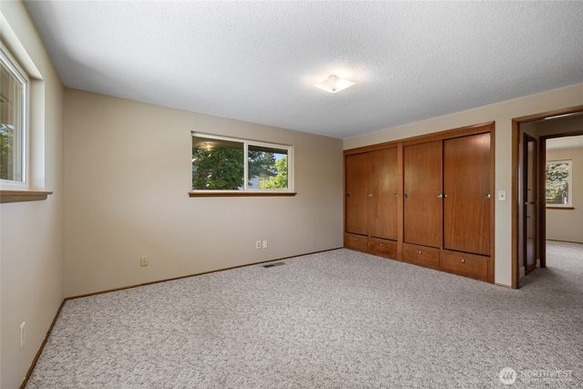 7307 S Alaska Street, Tacoma, WA 98408