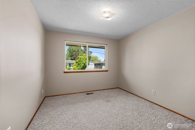 7307 S Alaska Street, Tacoma, WA 98408