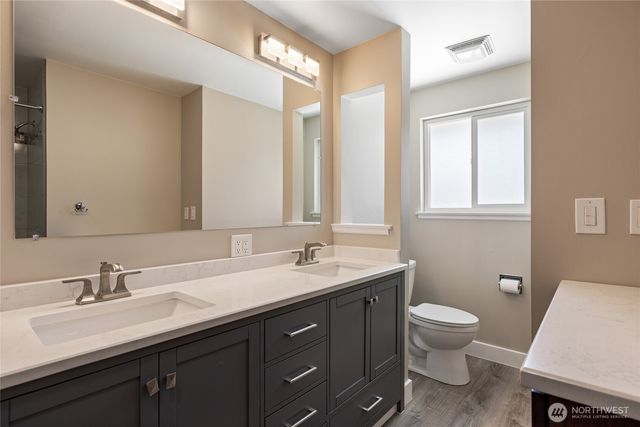 7307 S Alaska Street, Tacoma, WA 98408