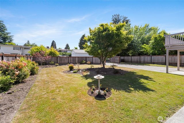 7307 S Alaska Street, Tacoma, WA 98408